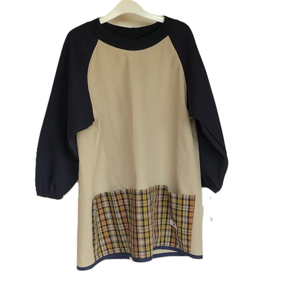 NWT Kid Long Sleeve Craft Smock Apron w/3 Pockets Made in Quebec by Creation MK